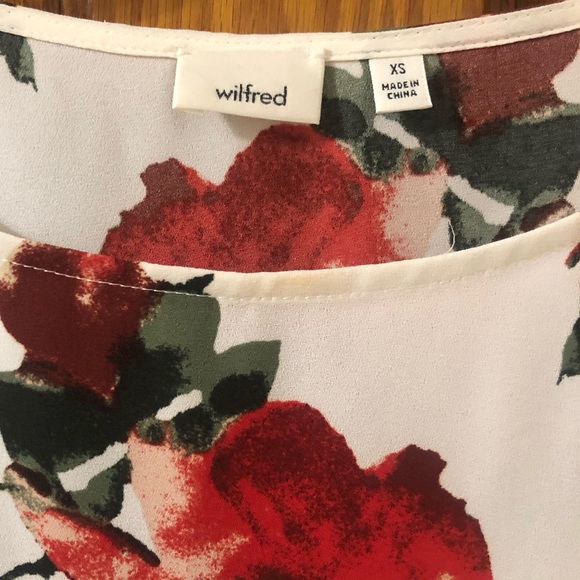 Aritzia Wilfred Blouse - Picture 3 of 7